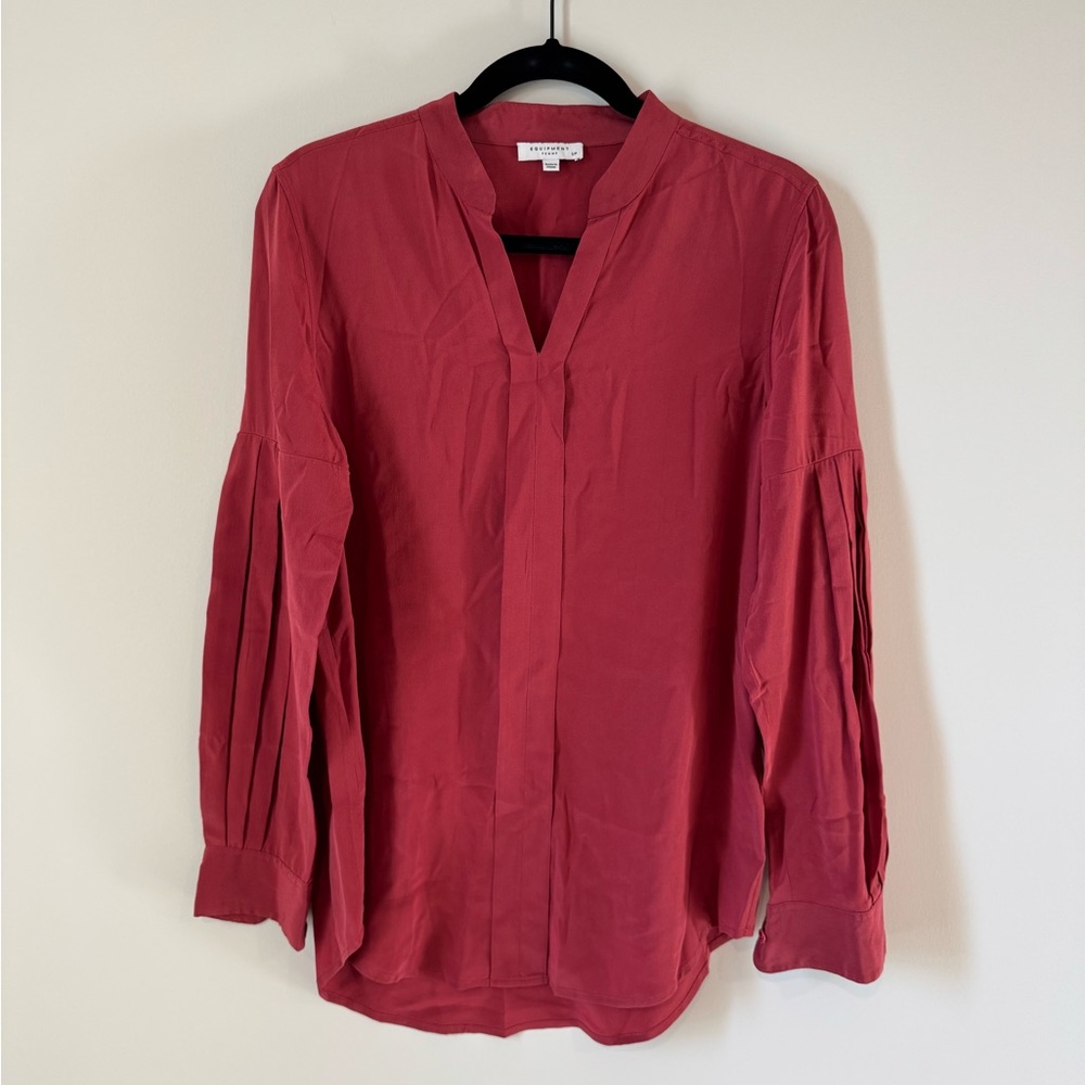 Equipment Women's Red Blouse